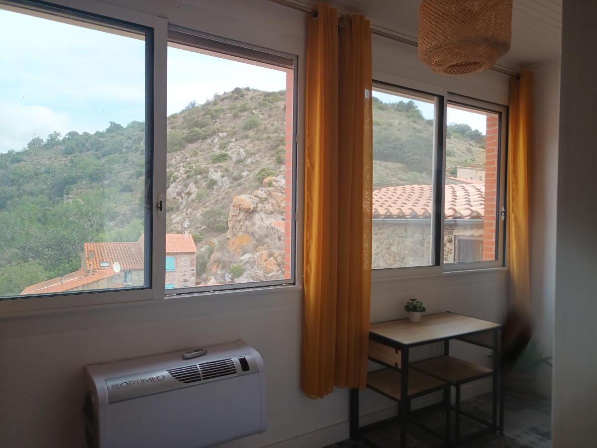 B&B Chambres "Chez Meme Germaine" Caramany Экстерьер фото